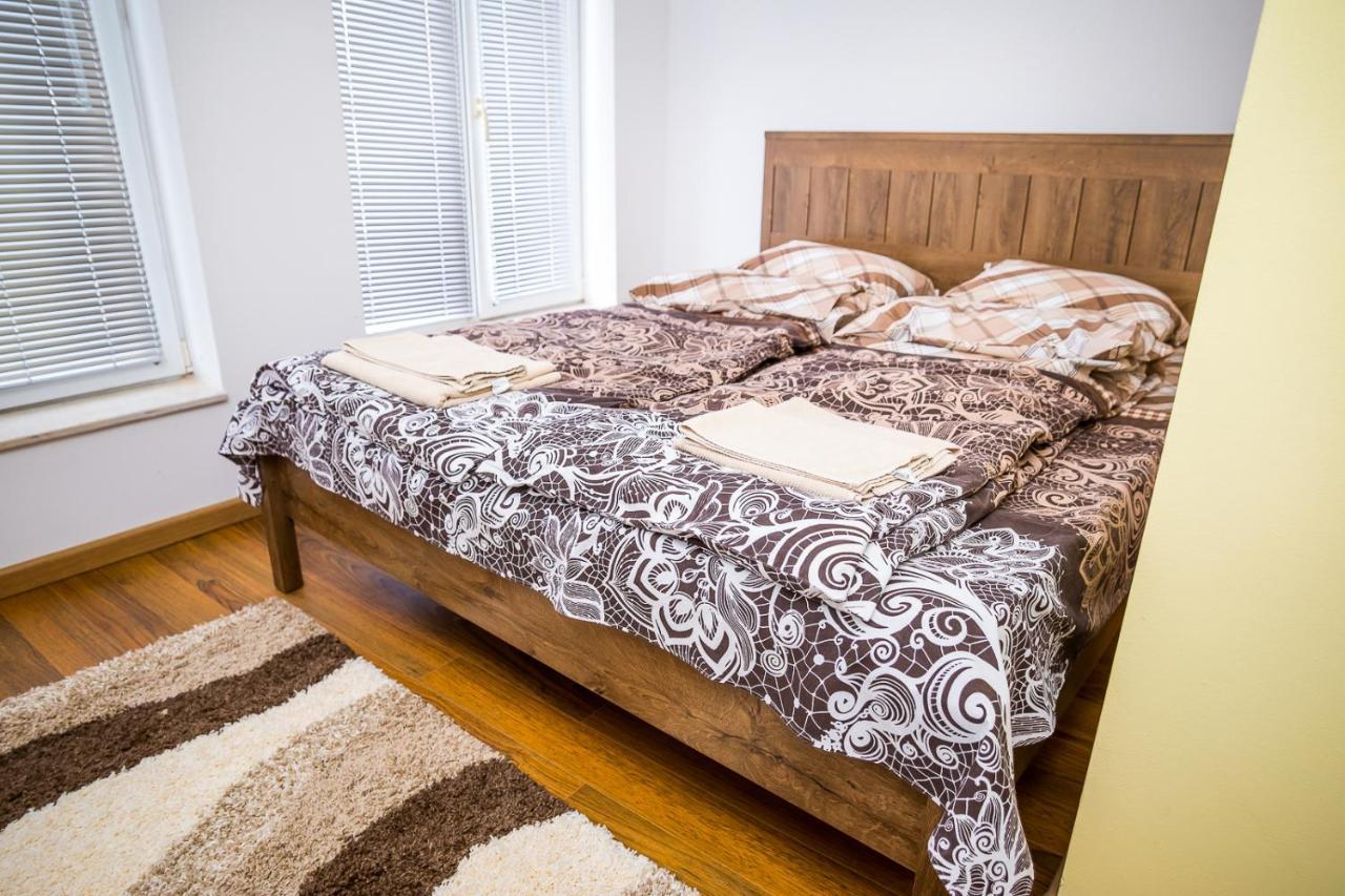 Old City Square Apartment Ловеч Экстерьер фото