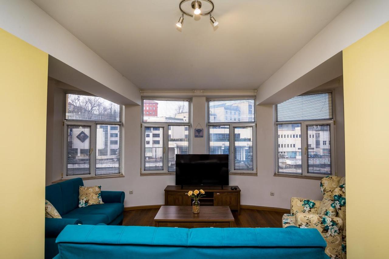Old City Square Apartment Ловеч Экстерьер фото