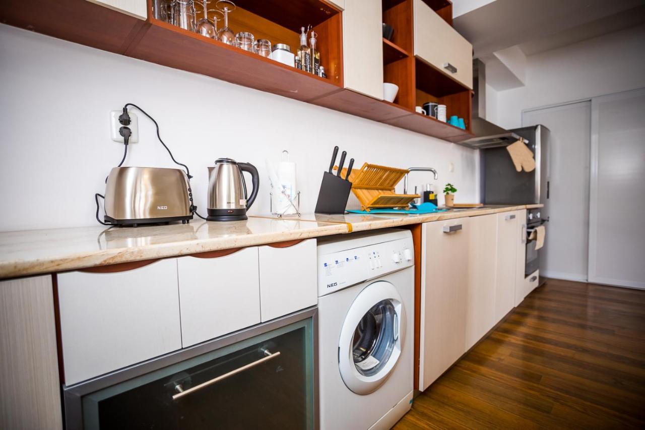Old City Square Apartment Ловеч Экстерьер фото